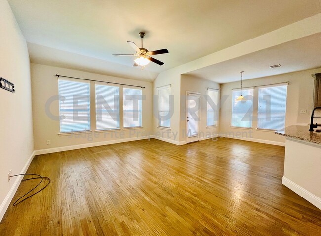 Building Photo - Stunning 2-Story 4/3.5/2 in Marine Creek R...