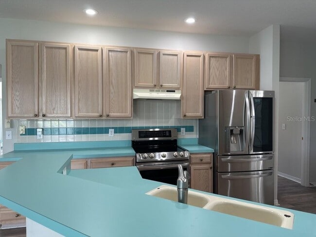 Building Photo - 12807 Lake Ventana Dr
