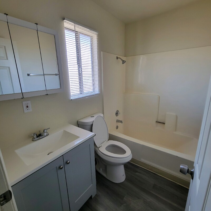 Building Photo - 15523 Barranca Way