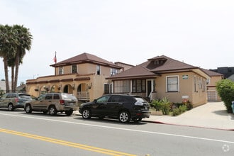 Building Photo - 732 E. Santa Clara St.