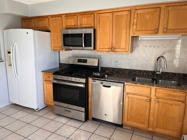 Foto del edificio - 427 S Euclid Ave