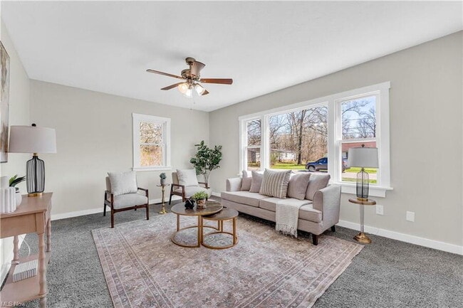 Foto del edificio - 4238 Laurel Rd