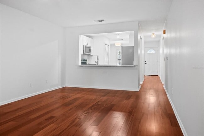 Building Photo - 14818 Winding Creek Ct