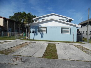 Building Photo - 7321 NW 37th St