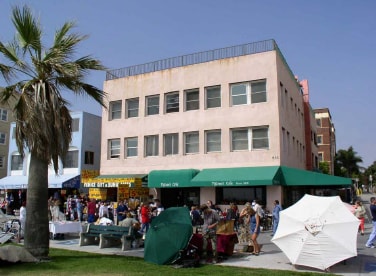 Building Photo 1 - Mixed-Use Venice Boardwalk Building
