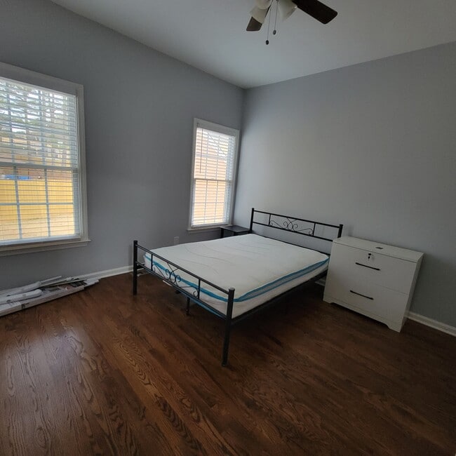 Foto del edificio - 2924 Meadow Church Rd