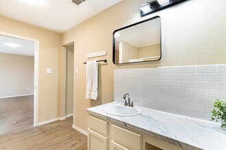 Building Photo - 7850 Maverick Trace Ln