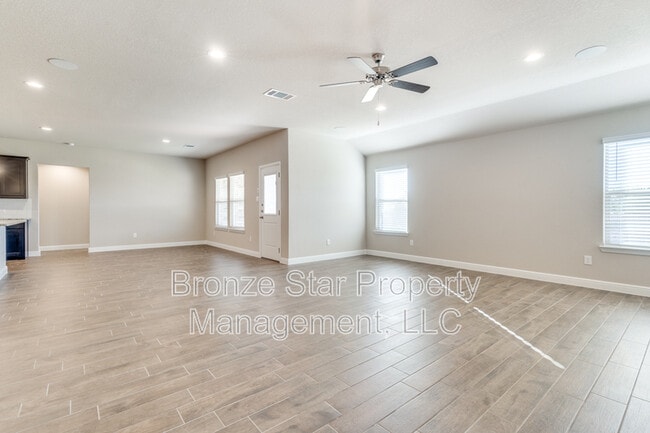 Building Photo - 1358 Rolling Mdws Dr