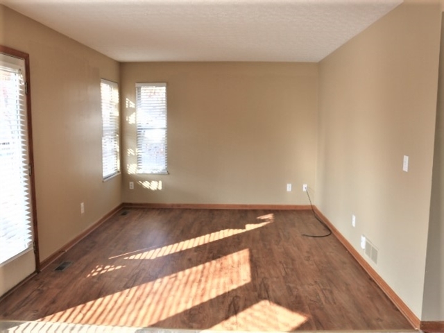Building Photo - 943 Cape Charles Dr