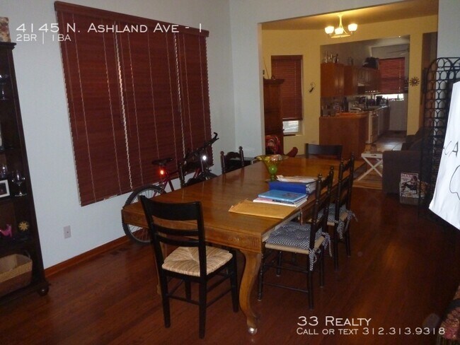 Foto del edificio - 4145 N Ashland Ave
