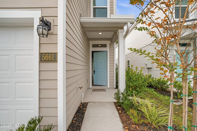 Foto del edificio - 5661 Coppers Edge Ln