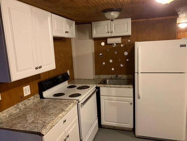Building Photo - 7480 Frey Ct
