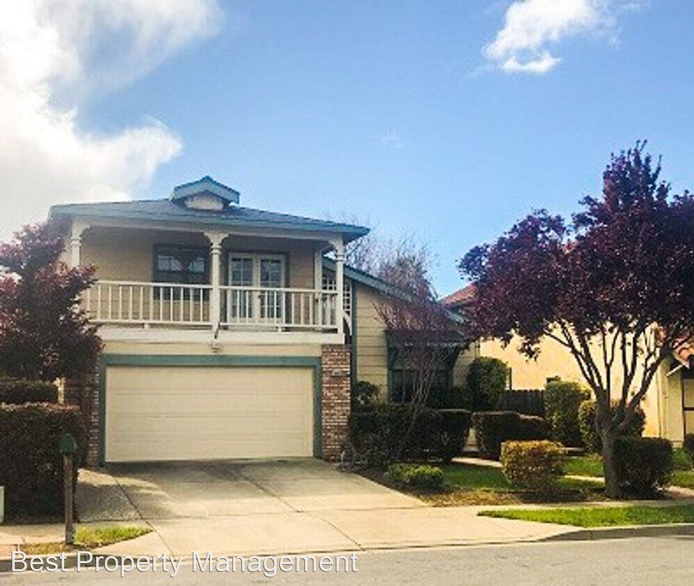Primary Photo - 4 br, 3 bath House - 35605 Beeching Ln