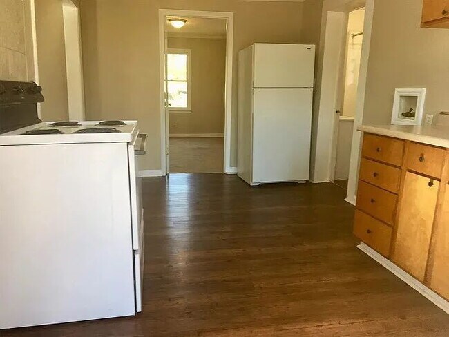 Foto del edificio - 209 Nicholtown Rd