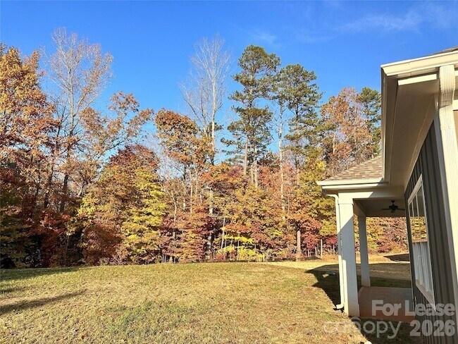 Building Photo - 4649 Kobus Ct.