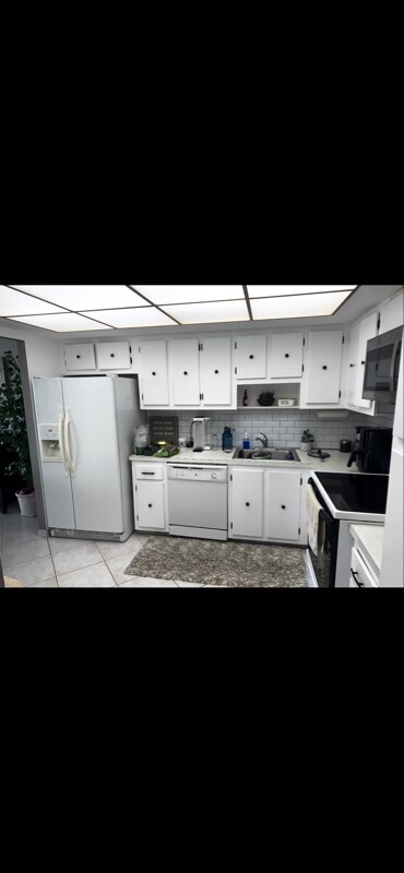 Foto del edificio - 18011 Biscayne Blvd