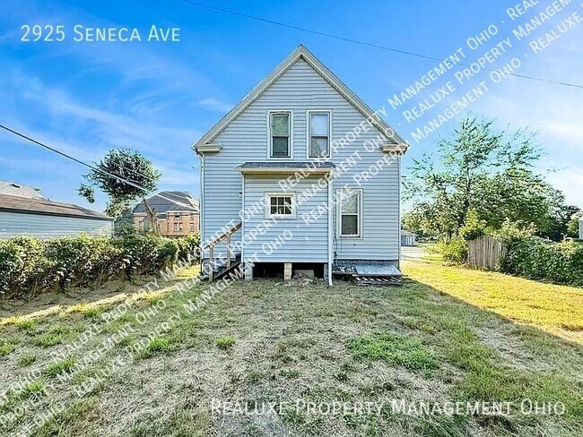Building Photo - 2925 Seneca Ave