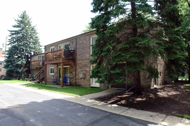 Building Photo - Georgetown Apartments