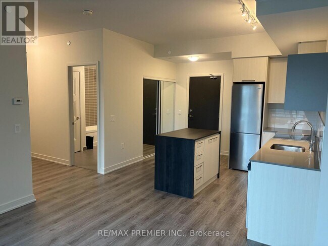 Photo du bâtiment - 25-525 Neighbourhood Ln.
