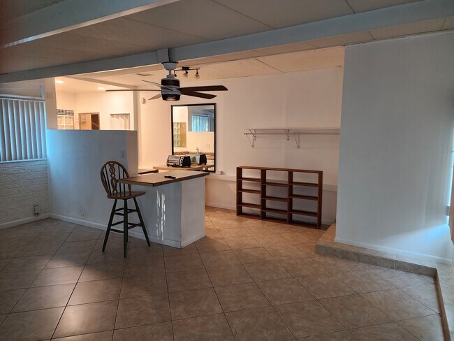 Foto del edificio - 465 SW 59th Ave