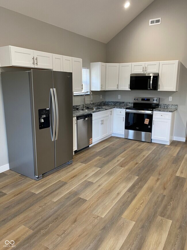 Foto del edificio - 929 N Beville Ave