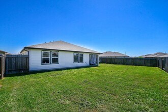 Building Photo - 8134 Sugar Cane Ln