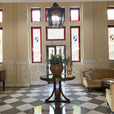 Foto del edificio - 316 N Rossmore Ave