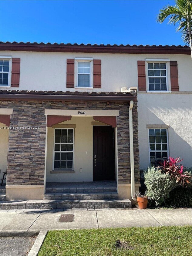 9010 SW 169th Ct, Miami, FL 33196 Townhome Rentals in Miami FL