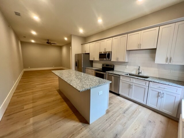 Foto del edificio - 4132 N Swann St