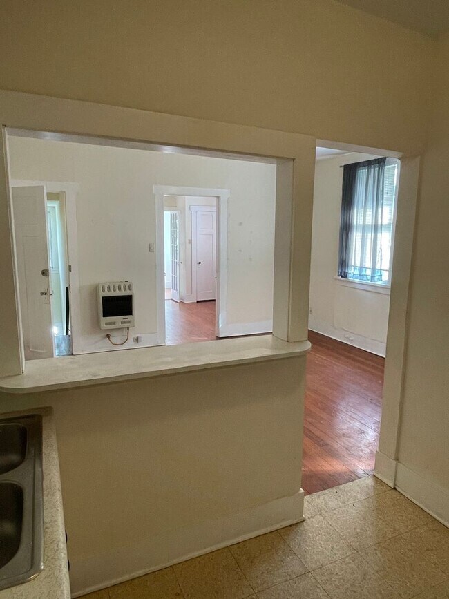 Foto del edificio - 1BD/1BA Uptown!