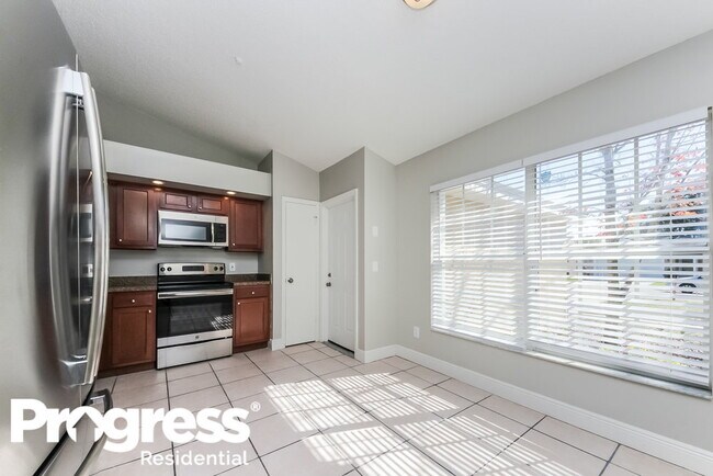 Foto del edificio - 14019 Ames Ave
