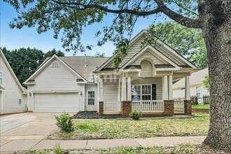 Building Photo - 13429 Glencreek Ln