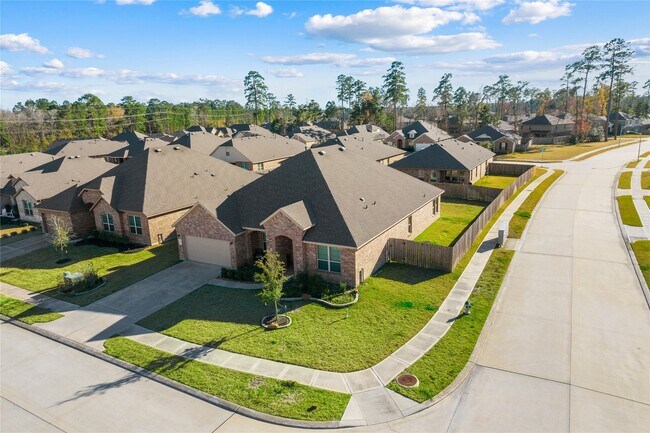 Foto del edificio - 14300 Congaree Ct