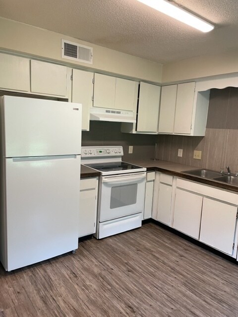 Foto del edificio - 802 13th Ave S