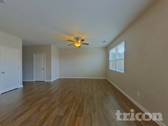 Foto del edificio - 11946 Fuller St