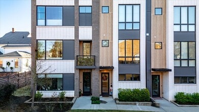 Building Photo - 104 Noma Terrace Wy