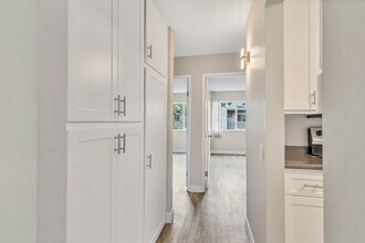 Interior Photo - Grossmont Bluffs