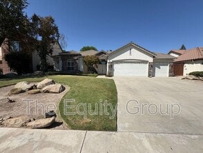 Building Photo - 2511 S Peppertree St