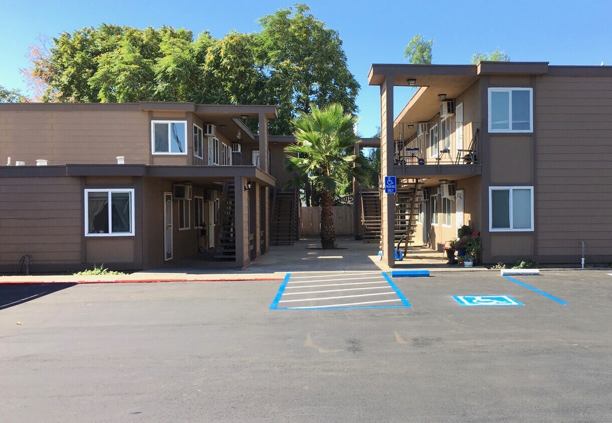 Foto del edificio - 730 Stewart St