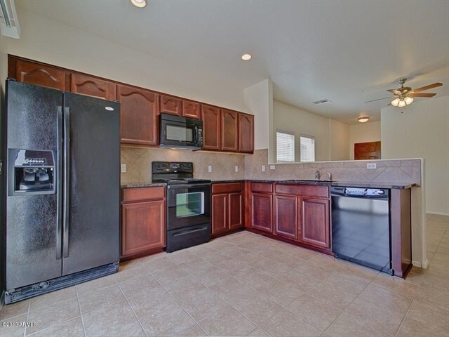 Building Photo - 13461 N 87th Dr