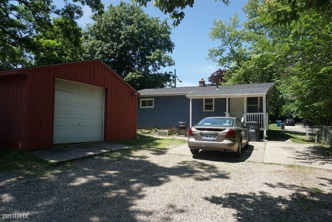 Building Photo - 5 br, 2 bath House - 1127 California Avenue