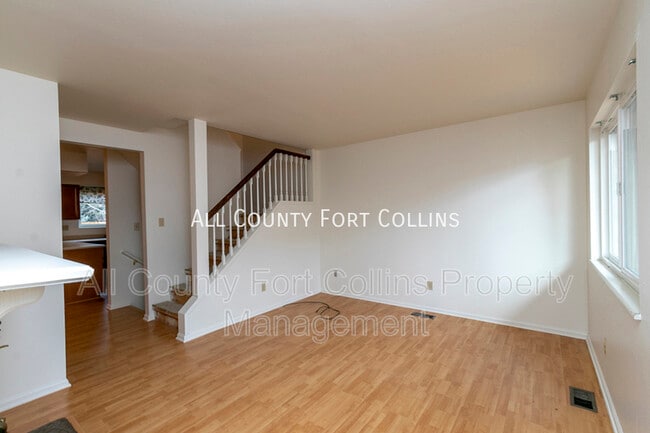 Building Photo - 3125 Swallow Bend