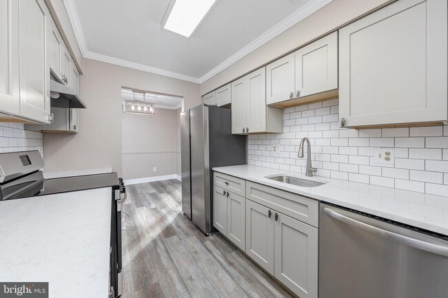 Building Photo - 401B Cypress Point Cir