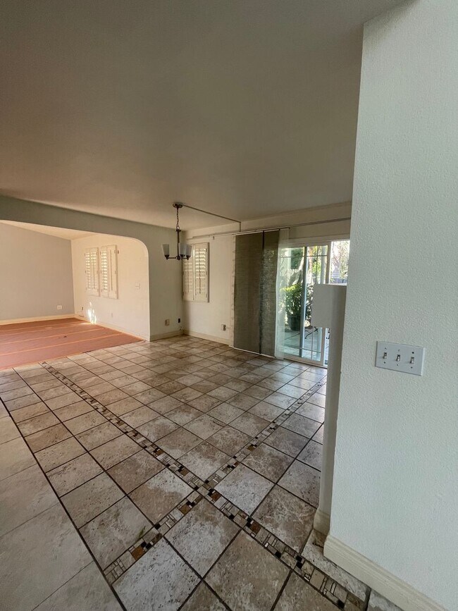 Foto del edificio - Spacious House for Rent