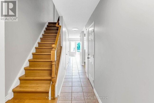 Photo du bâtiment - 400-400 Wilson Ave