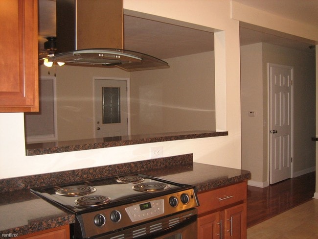 Building Photo - 3330 Delta River Dr