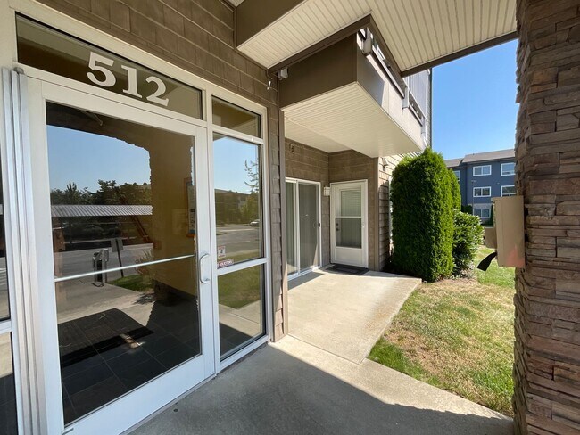 Foto del edificio - 512 Darby Dr