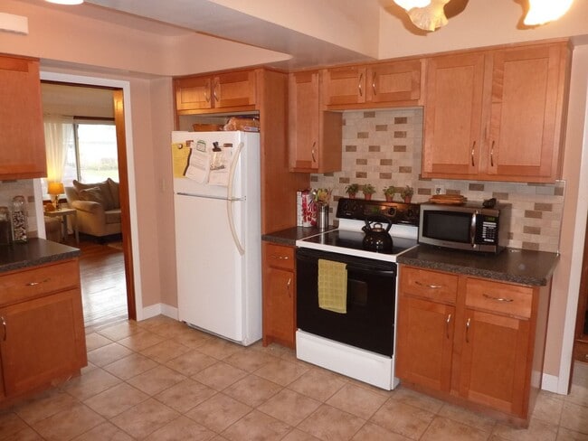Foto del edificio - Mayfield Hts Ranch for Rent