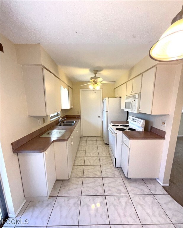 Foto del edificio - 25 Castlebar Cir