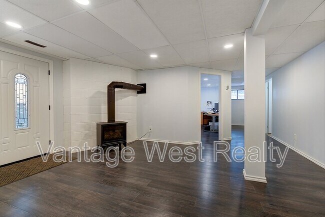 Photo du bâtiment - 1370 Springfield Rd